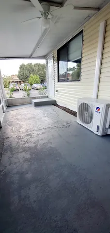 $1,450 | 560 7th Place, Vero Beach, FL 32962