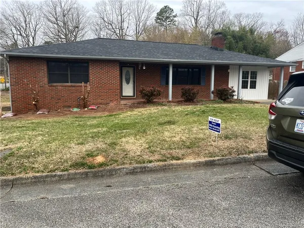 $1,500 | 1114 Shamrock Road, Asheboro, NC 27203