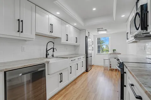 $450,000 | 1210 Sugar Sands Boulevard, Unit 243, Singer Island, FL 33404