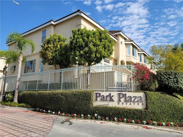 $4,600 | 2825 Plaza Del Amo, Unit 148, Torrance, CA 90503