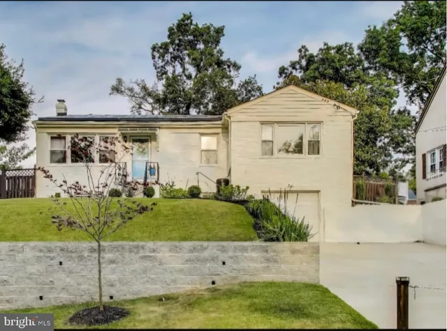 $475,000 | 5612 Delaware Drive, Oxon Hill, MD 20745