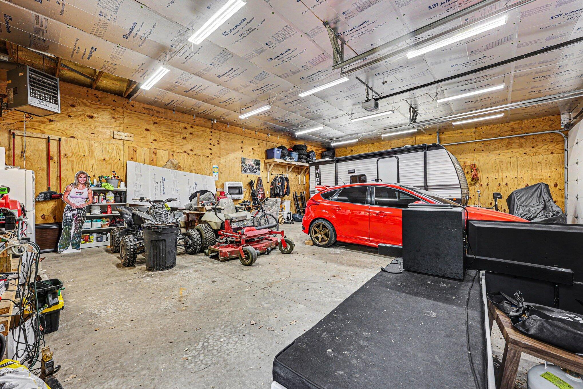 10085 Plank Road Maybee, MI 48159 - Photo 22 of 29 022_file_5269