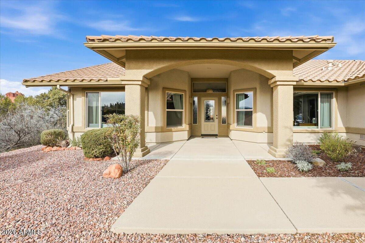 605 Jacks Canyon Road Sedona, AZ 86351 - Photo 3 of 47 05-Entry