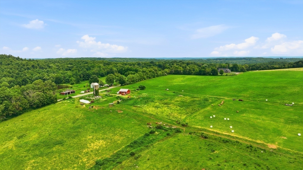 233 Ragged Hill Road West Brookfield, MA 01585 - Photo 32 of 42 a view of a golf course with green space