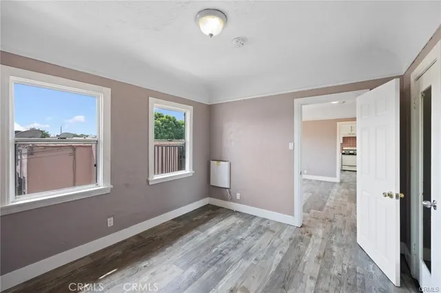 $2,700 | 845 West 75th Street, Unit 847 1/2, Los Angeles, CA 90044