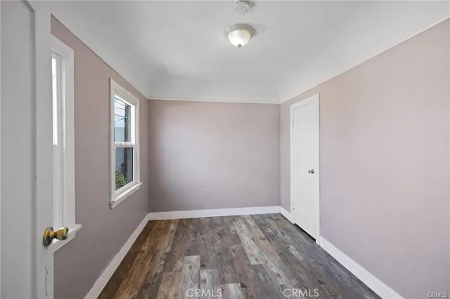 $2,700 | 845 West 75th Street, Unit 847 1/2, Los Angeles, CA 90044