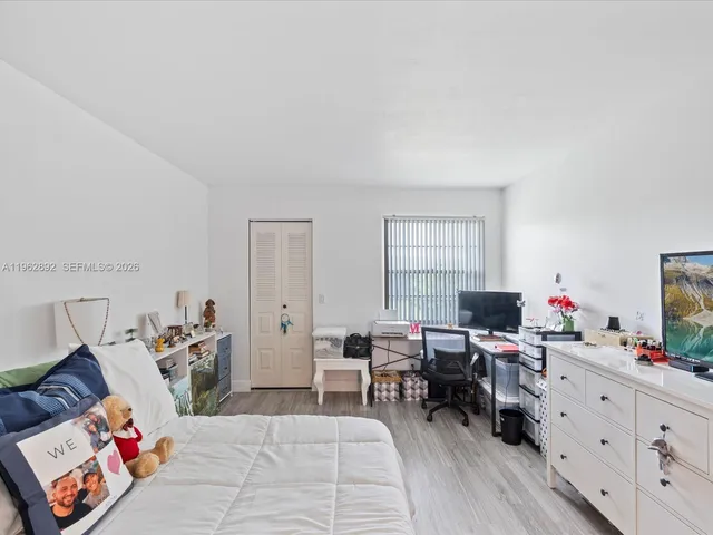 $165,000 | 13250 Southwest 7th Court, Unit 317L, Pembroke Pines, FL 33027