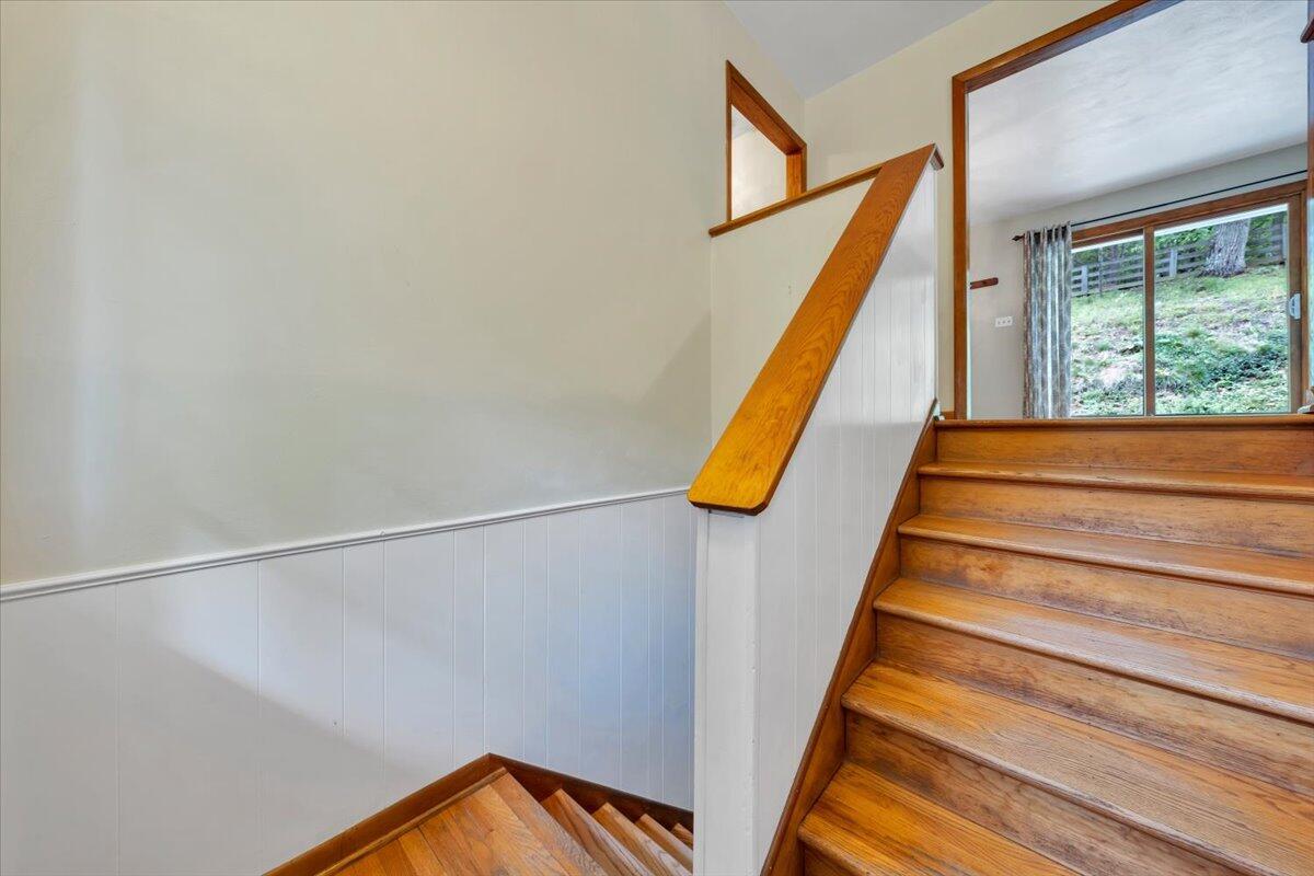 811 Arcadia Road Buchanan, VA 24066 - Photo 3 of 43 03-MIB08721