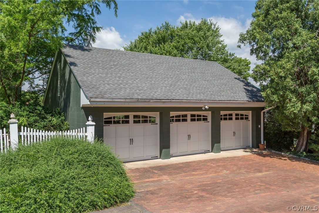 7285 Plank Road Afton, VA 22920 - Photo 31 of 50 a house with a outdoor space
