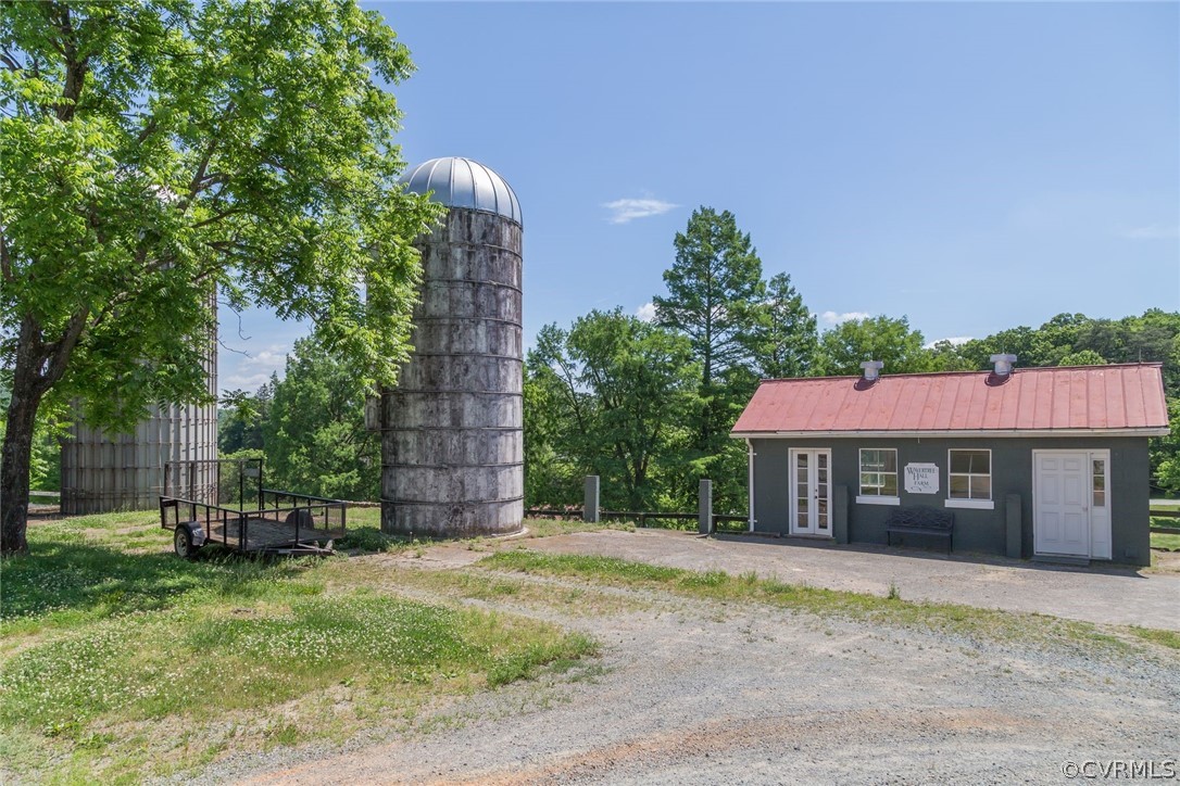 7285 Plank Road Afton, VA 22920 - Photo 41 of 50 a front view of a house with a garden