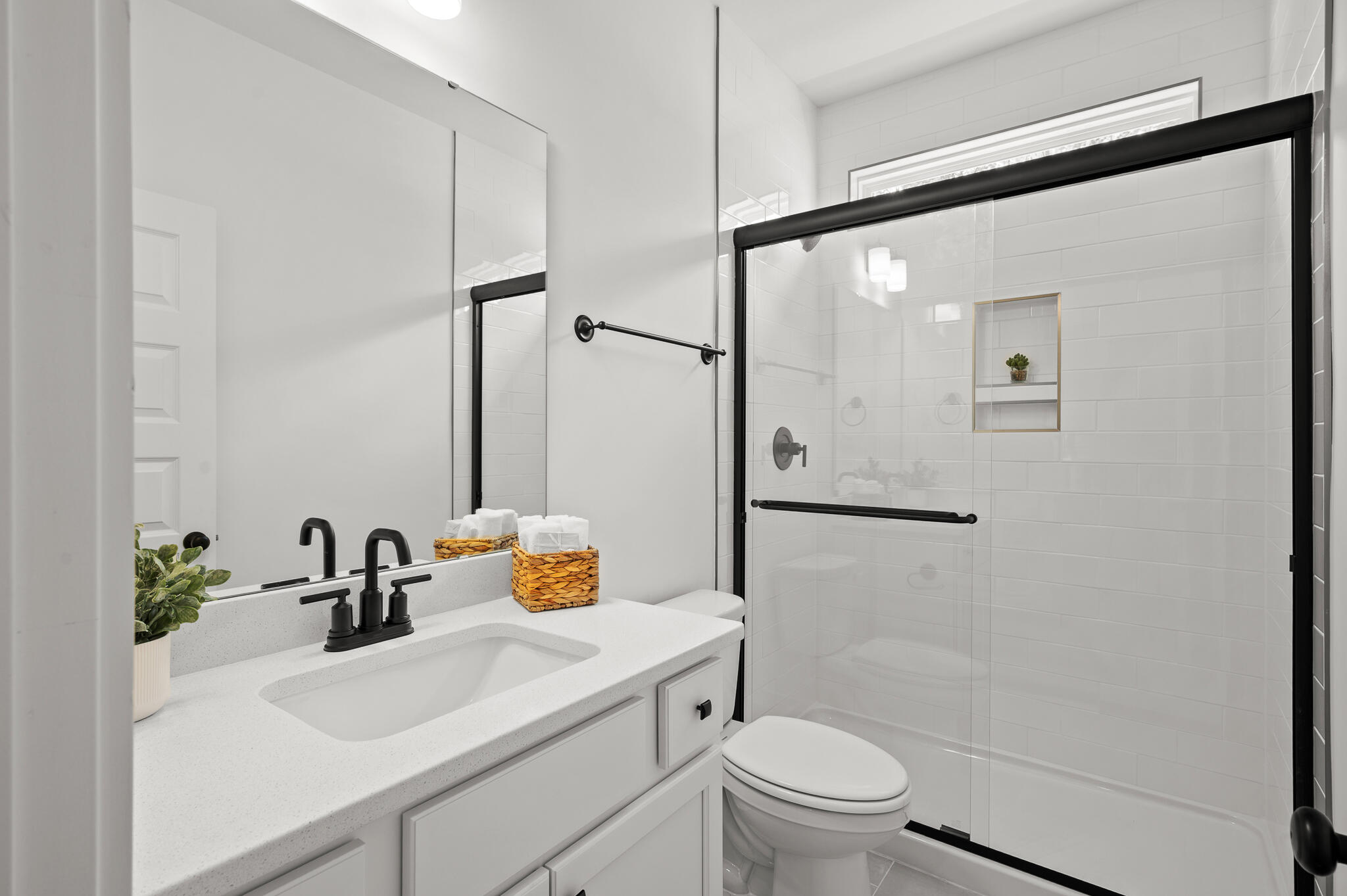 537 Rendezvous Way Huger, SC 29450 - Photo 13 of 27 Full Bath