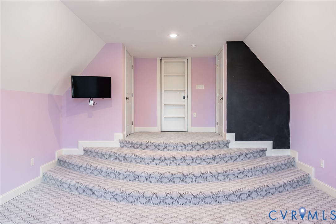 16136 Old Castle Road Midlothian, VA 23112 - Photo 49 of 76 Ready for its next owners! Featuring mounted TV, c