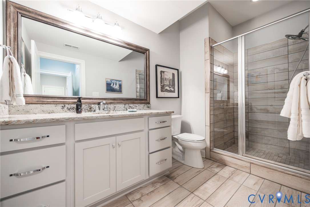 16136 Old Castle Road Midlothian, VA 23112 - Photo 66 of 76 Full bathroom