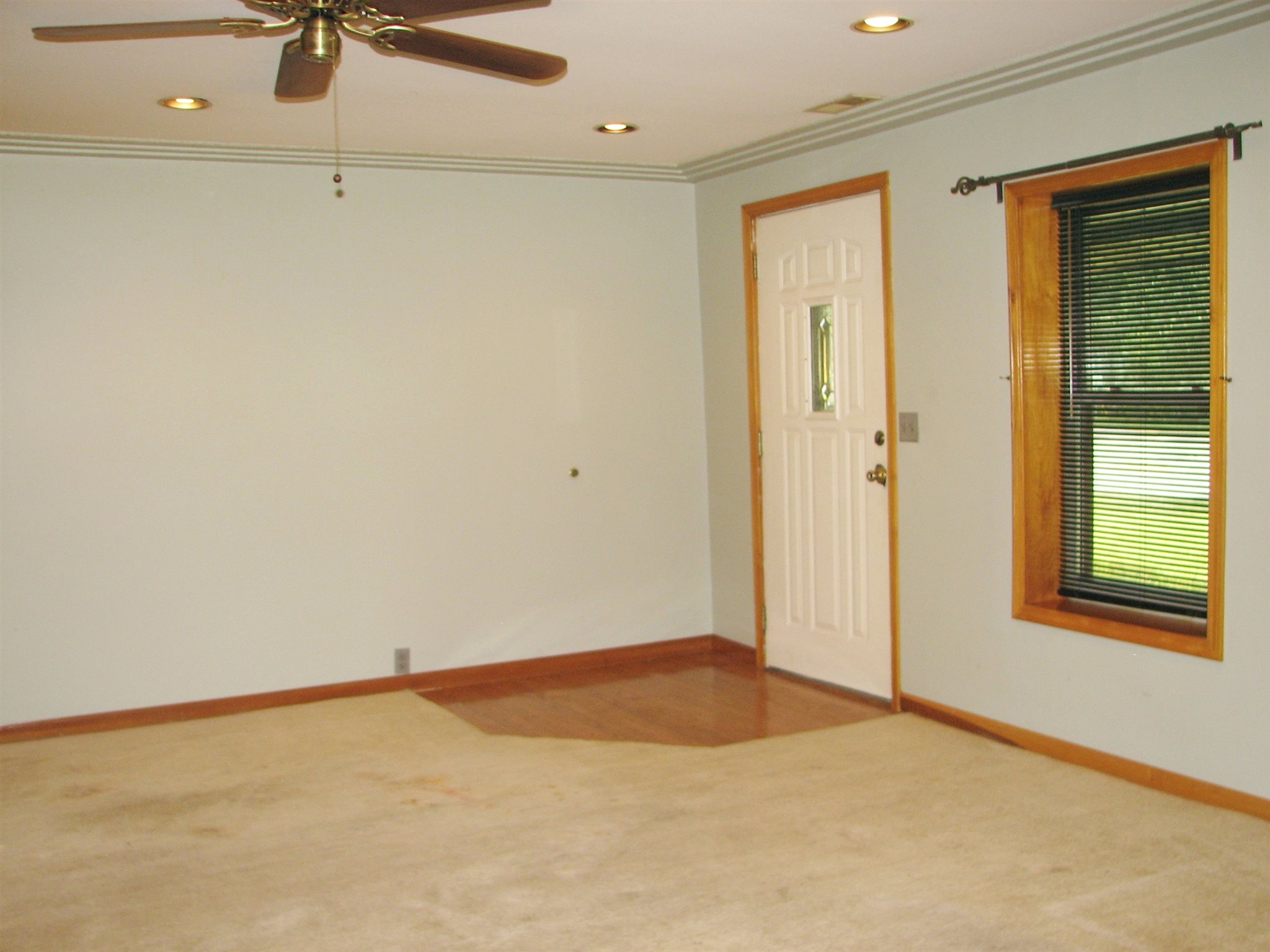 123 Bluff Road Mount Vernon, IN 47620 - Photo 9 of 35 Gallery Image 9