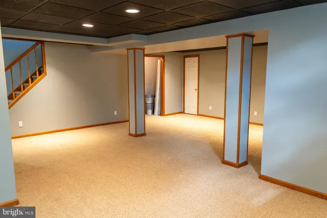 $430,000 | 233 Romeo Drive, New Castle, DE 19720