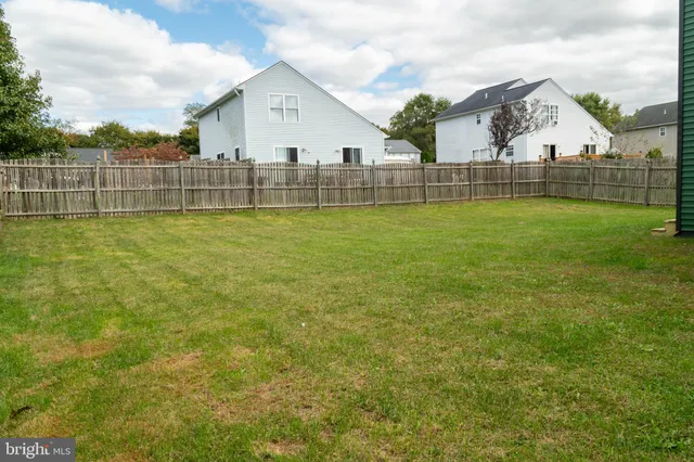 $430,000 | 233 Romeo Drive, New Castle, DE 19720