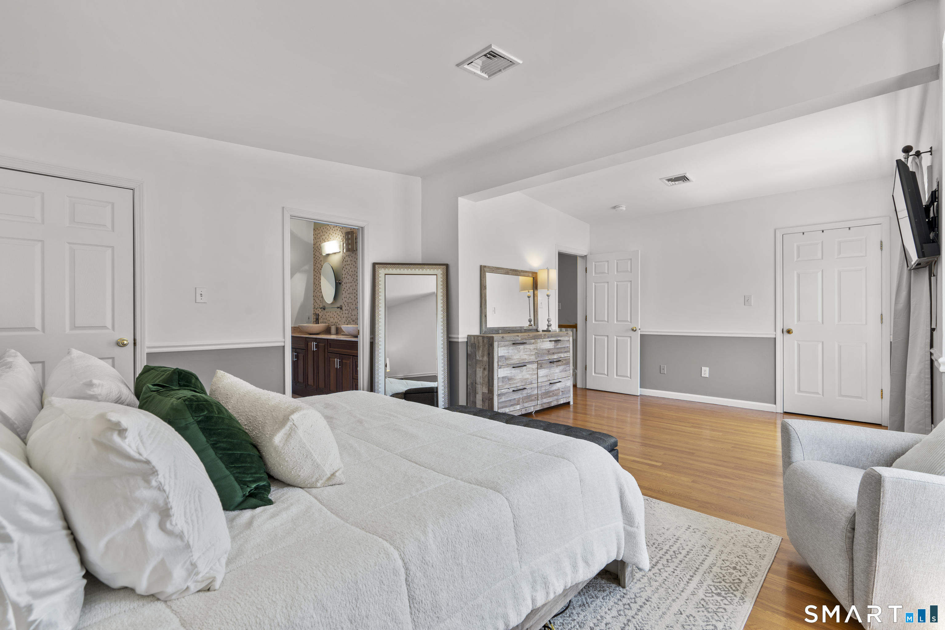 42 Highland Road, Unit 6 Stamford, CT 06902 - Photo 20 of 40