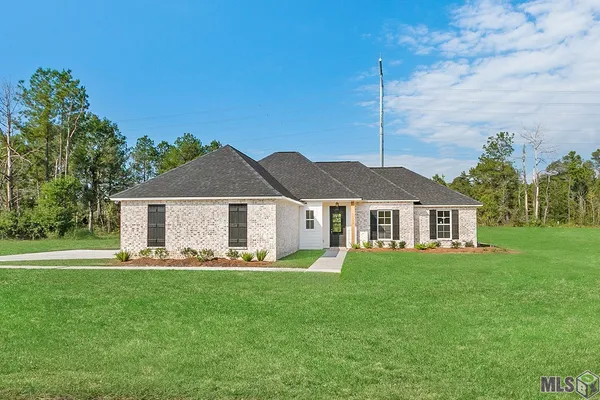 $344,000 | 12092 Sims Road, Denham Springs, LA 70706