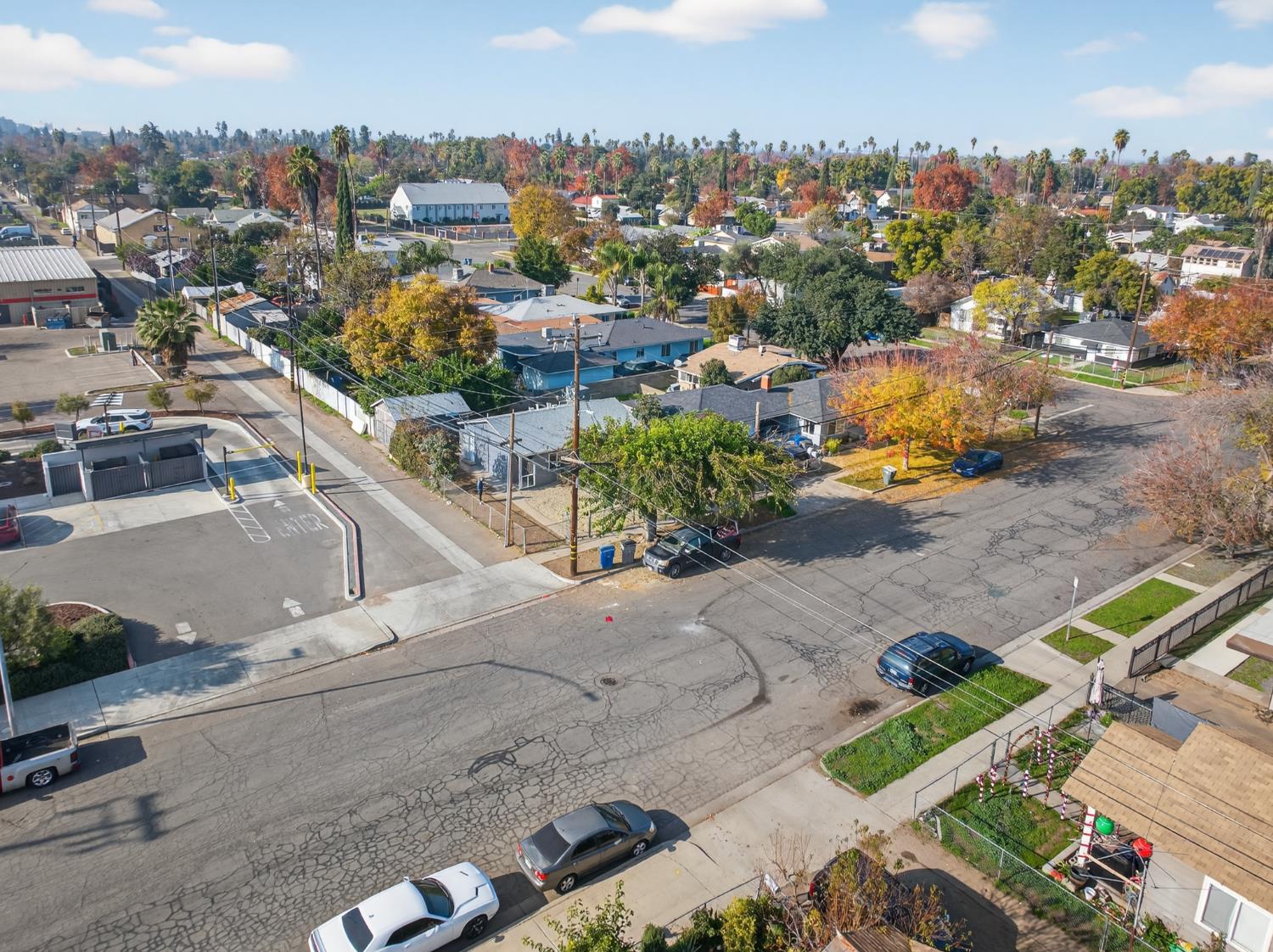 622 South 11th Street Fresno, CA 93702 - Photo 10 of 37 an aerial view of a city