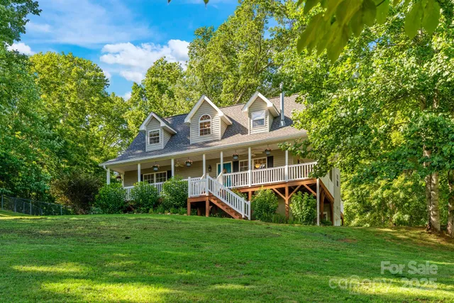 $560,000 | 154 Burley Ridge, Candler, NC 28715