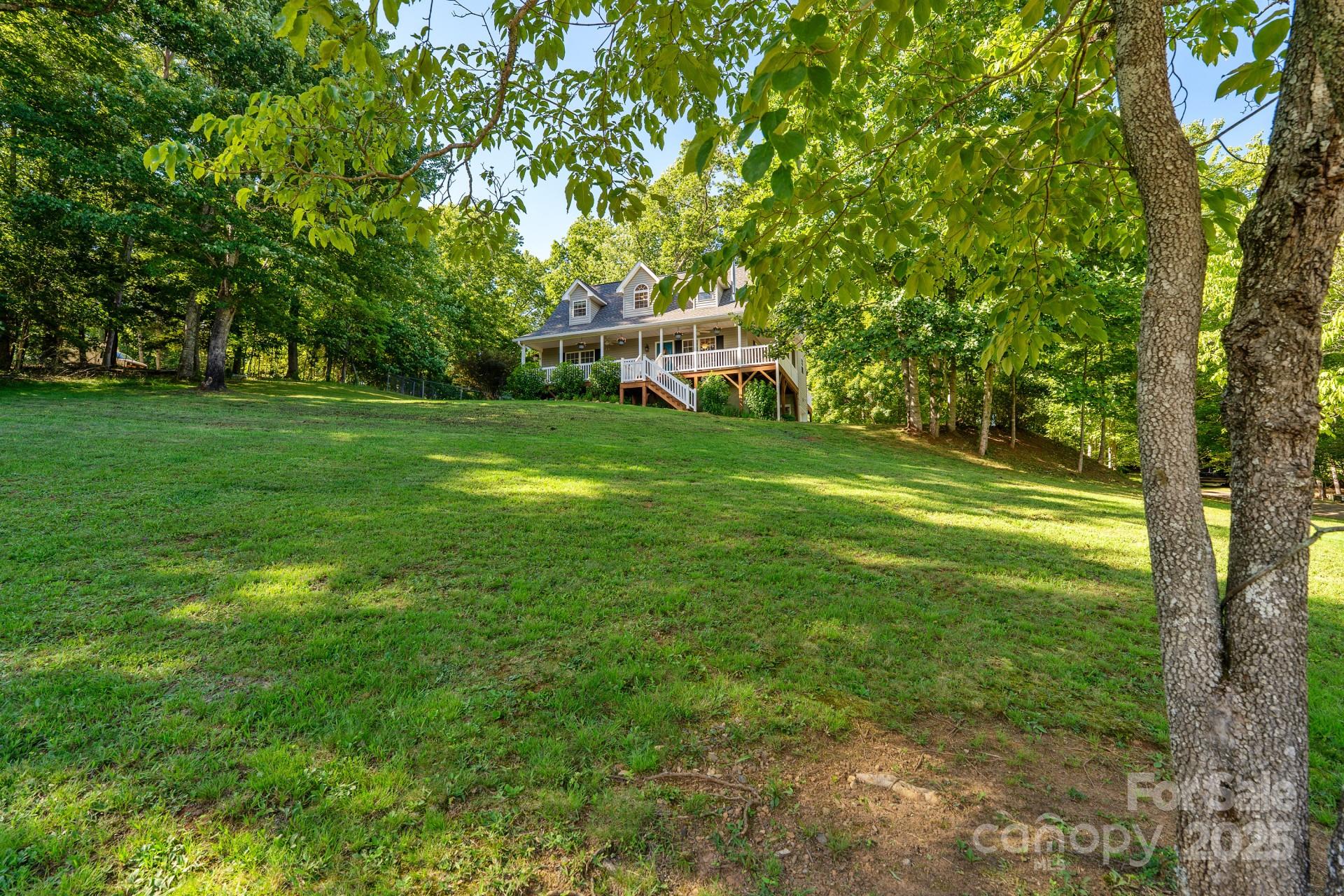 154 Burley Ridge Candler, NC 28715 - Photo 3 of 43