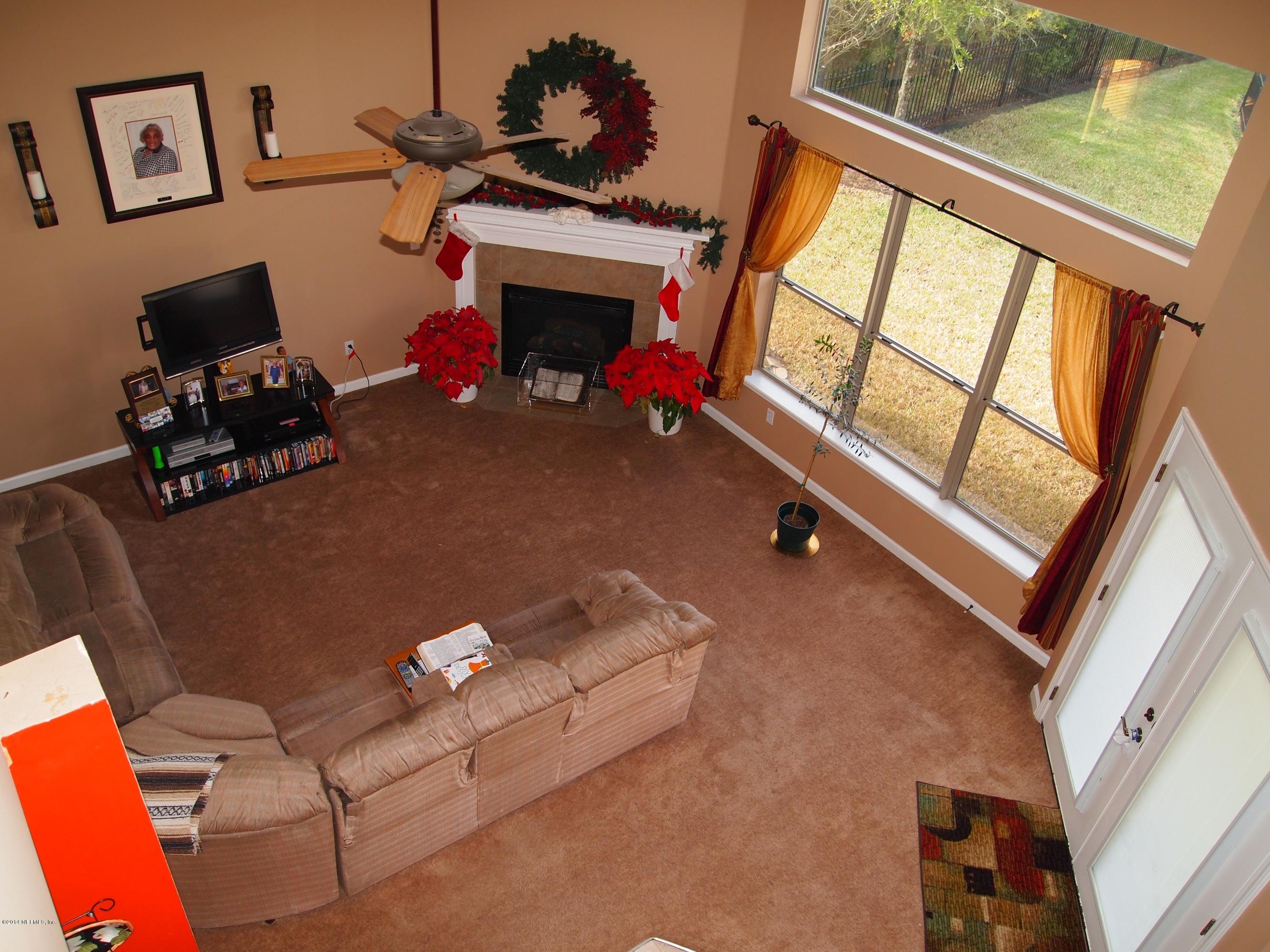 809 Reflection Cove Road East Jacksonville, FL 32218 - Photo 13 of 37 FAMILY ROOM