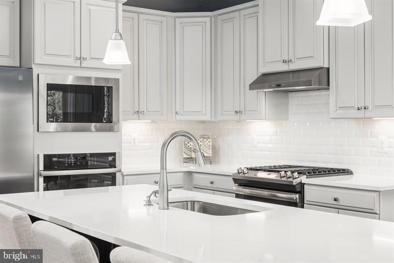 4012 Allyson Road Harrisburg, PA 17110 - Photo 6 of 17