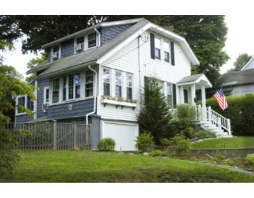 98 Mayflower Road Quincy, MA 02171 - Photo 2 of 27 Gallery Image 2