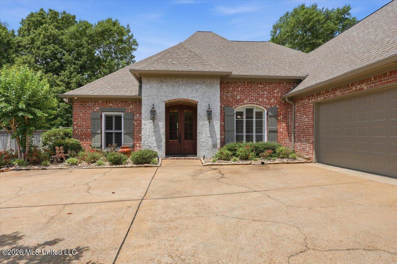 109 Victoria Place Madison, MS 39110 - Photo 3 of 48 03-109 Victoria Pl