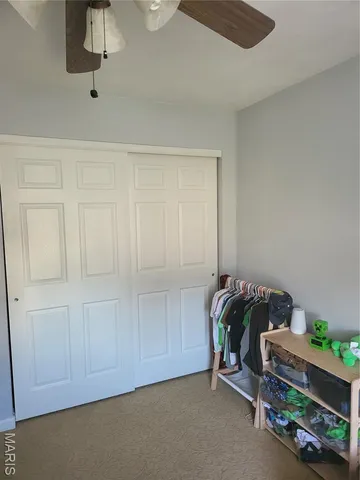 $335,000 | 513 Stonefield Drive, Smithton, IL 62285