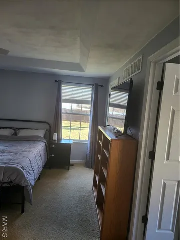 $335,000 | 513 Stonefield Drive, Smithton, IL 62285