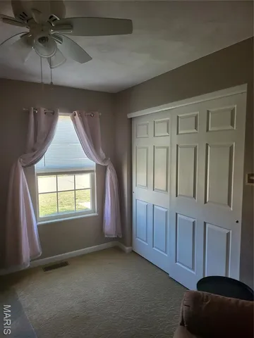 $335,000 | 513 Stonefield Drive, Smithton, IL 62285