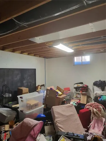 $335,000 | 513 Stonefield Drive, Smithton, IL 62285