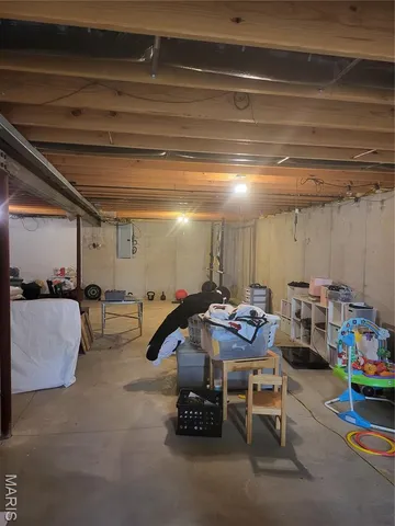 $335,000 | 513 Stonefield Drive, Smithton, IL 62285