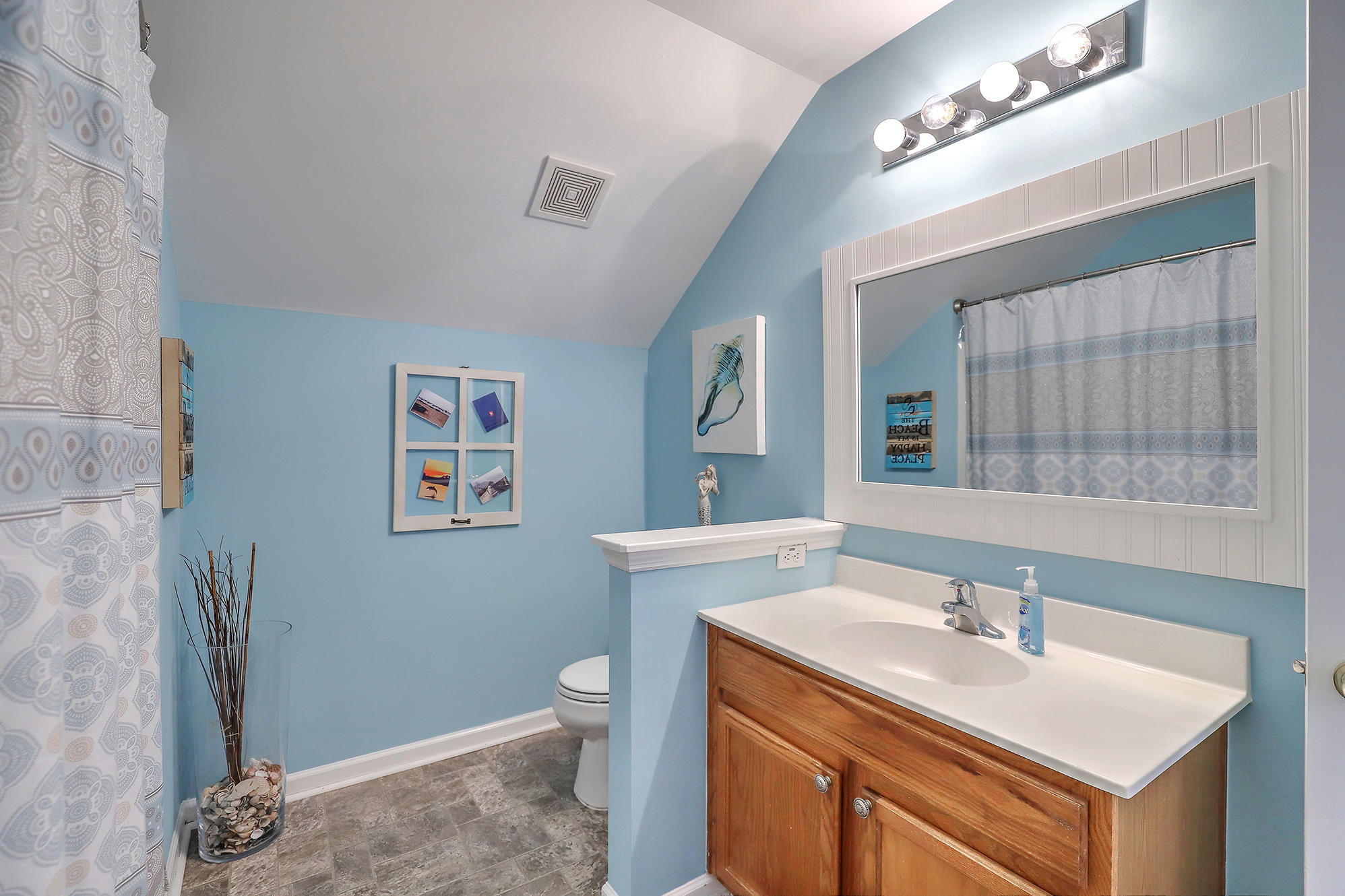 4849 Oak Leaf Road Summerville, SC 29485 - Photo 20 of 29 Upstairs bathroom