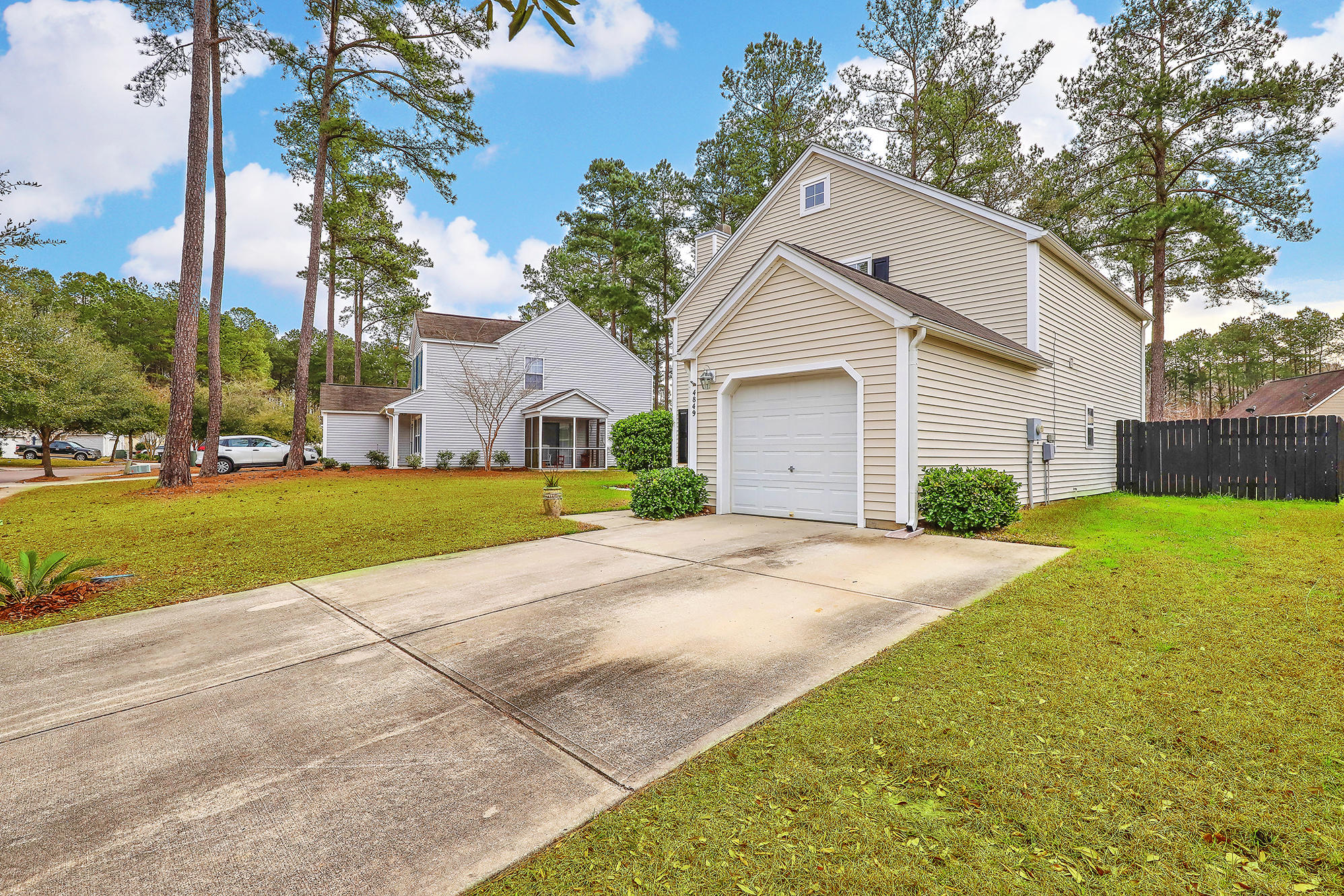4849 Oak Leaf Road Summerville, SC 29485 - Photo 3 of 29 4849 Oak Leaf Road