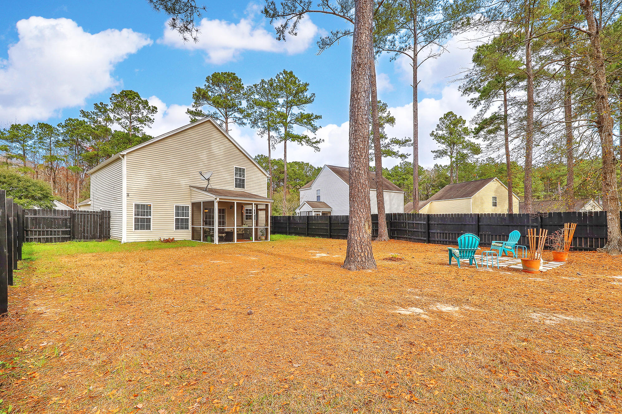 4849 Oak Leaf Road Summerville, SC 29485 - Photo 28 of 29 Backyard