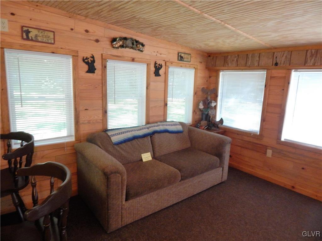 241 Smith Road Jim Thorpe, PA 18229 - Photo 9 of 27 Gallery Image 9