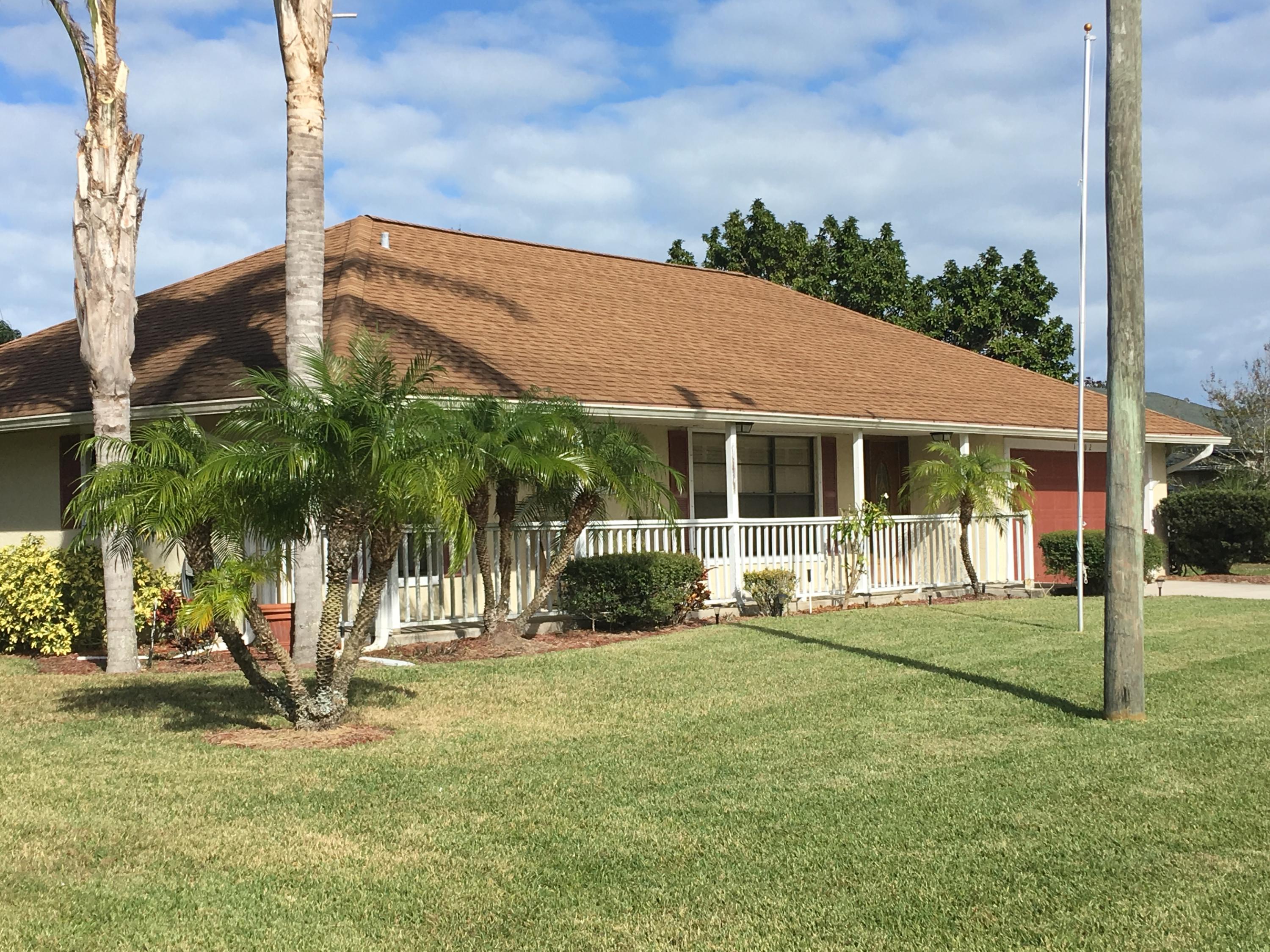 1102 West Weatherbee Road Fort Pierce, FL 34982 - Photo 1 of 17 IMG_8137 (3)