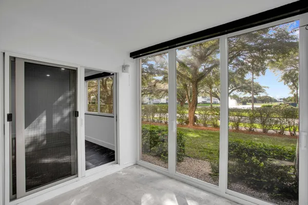 $279,000 | 1601 Abaco Drive, Unit M1, Coconut Creek, FL 33066
