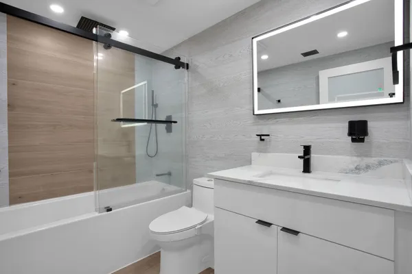 $279,000 | 1601 Abaco Drive, Unit M1, Coconut Creek, FL 33066