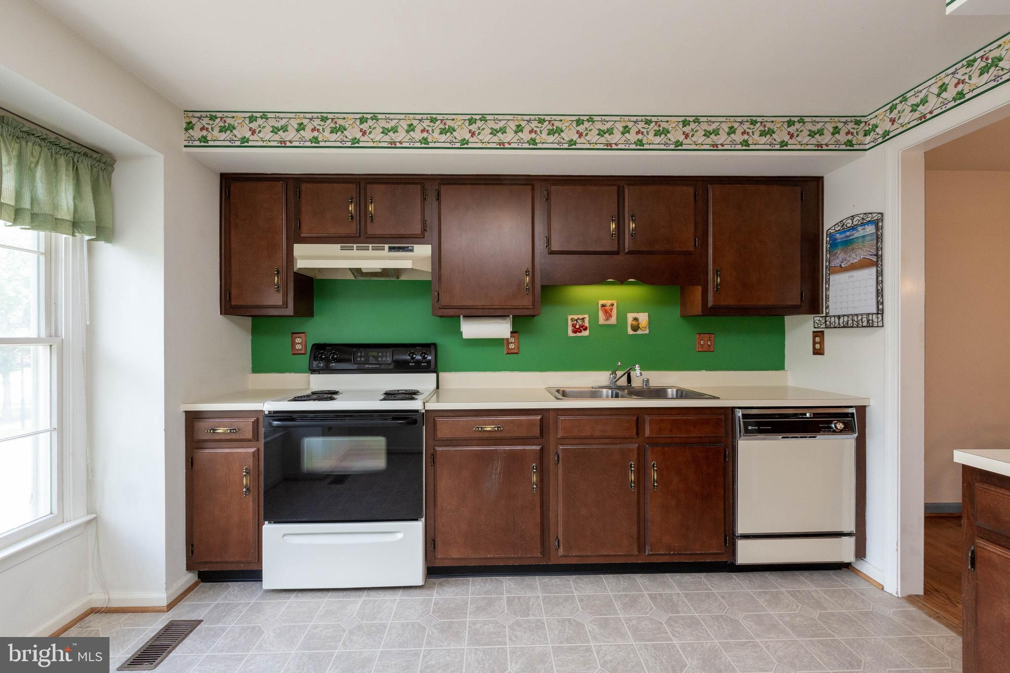 8013 Broken Reed Court Frederick, MD 21701 - Photo 14 of 37 Gallery Image 14