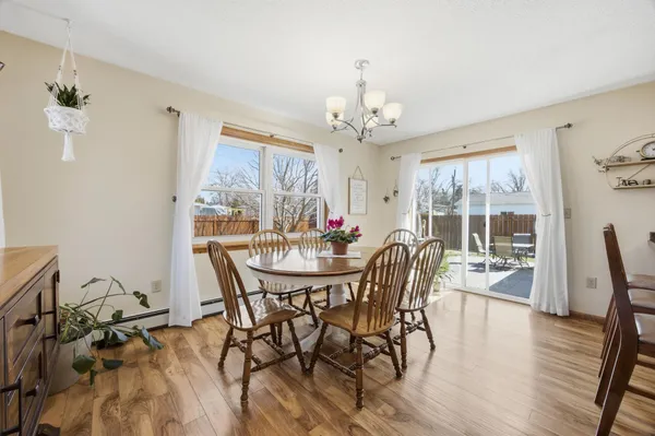 $425,000 | 2909 Edgewood Drive North, Fargo, ND 58102