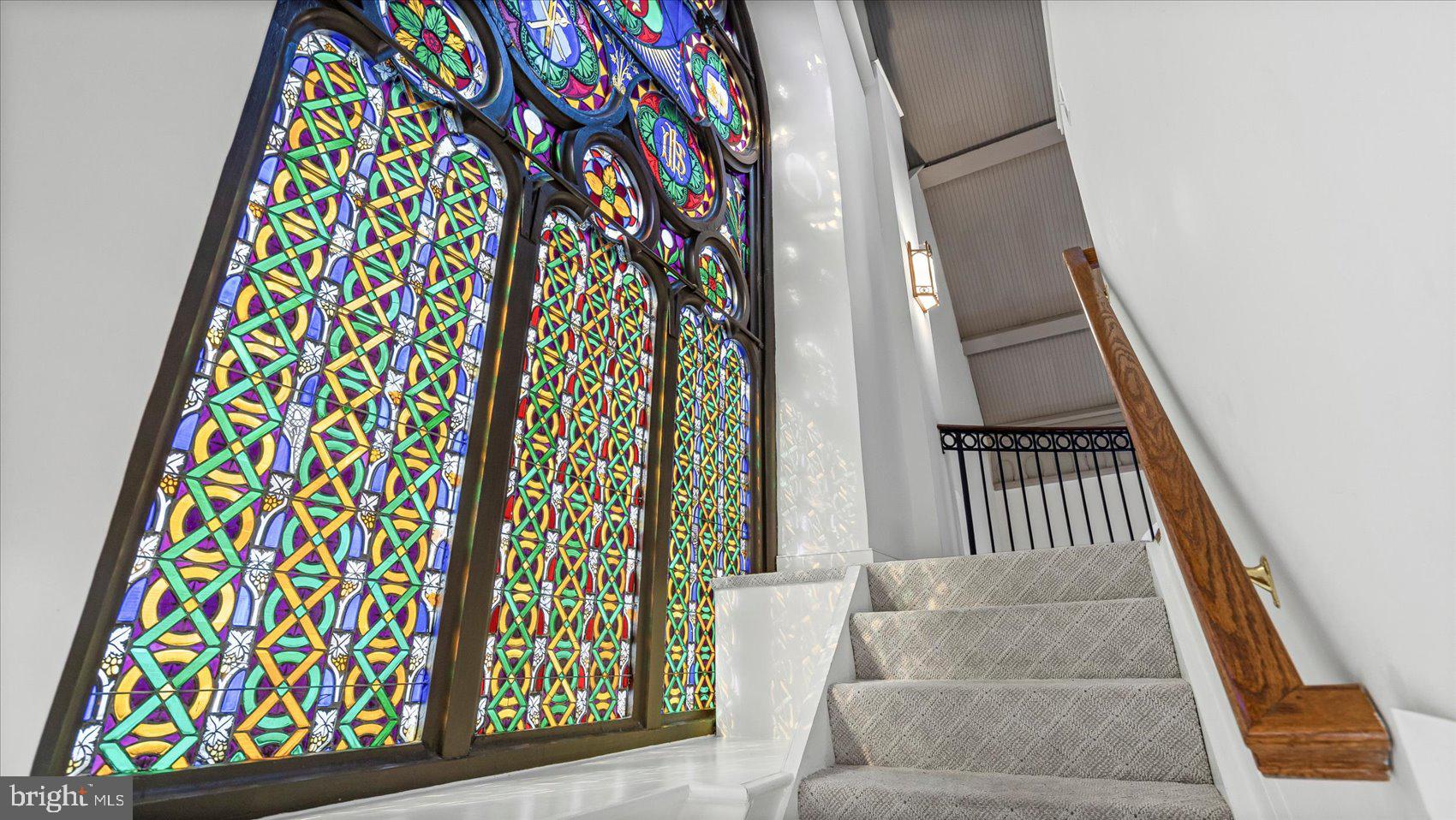 1100 North Calvert Street, Unit 2 Baltimore, MD 21202 - Photo 9 of 34 a view of entryway with a rug