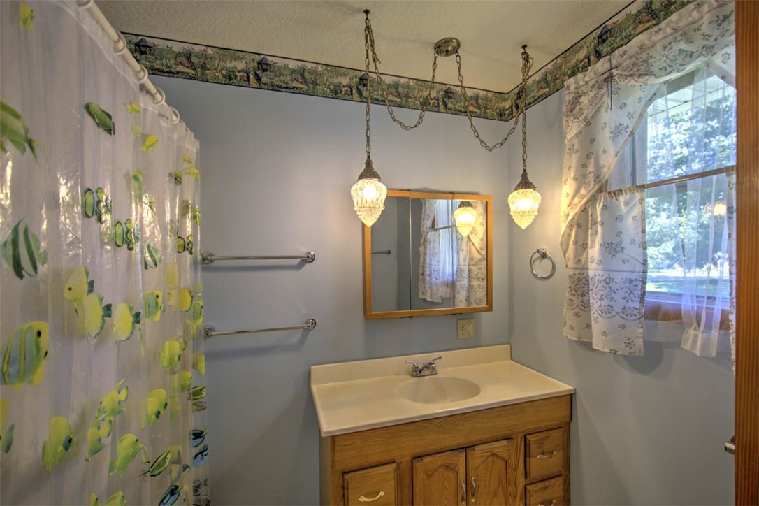 2520 South Esther Avenue Decatur, IL 62521 - Photo 14 of 30