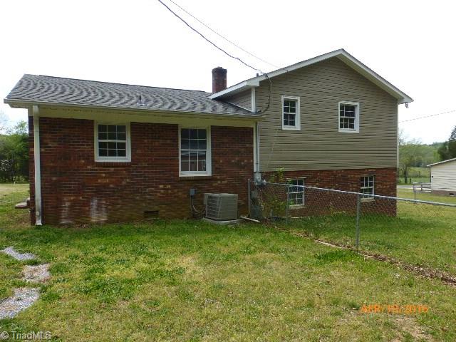 862 Frank Hulin Road Lexington, NC 27295 - Photo 2 of 11 Back