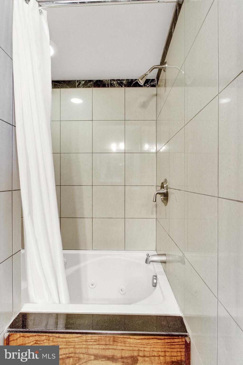 2861 Centennial Road Hanover, PA 17331 - Photo 14 of 26 a bathroom with a bathtub