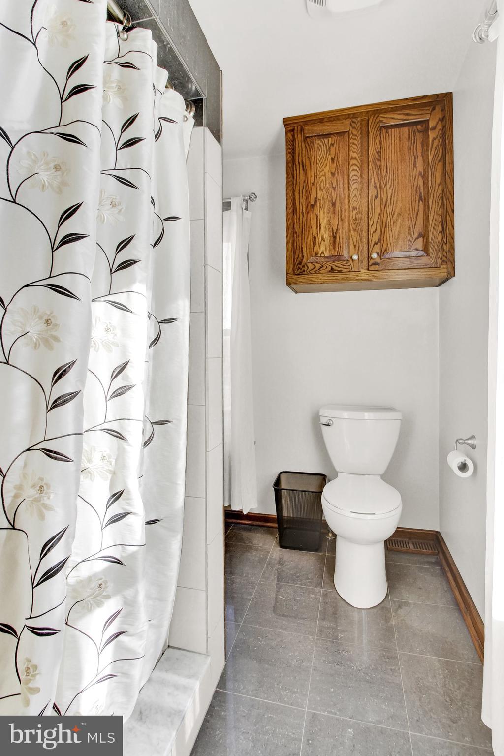 2861 Centennial Road Hanover, PA 17331 - Photo 19 of 26 a bathroom with a toilet and a shower