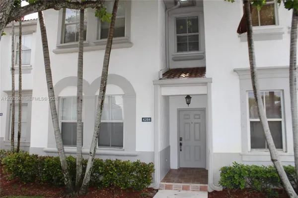 $2,950 | 4284 Southwest 157th Avenue, Unit 127, Miramar, FL 33027
