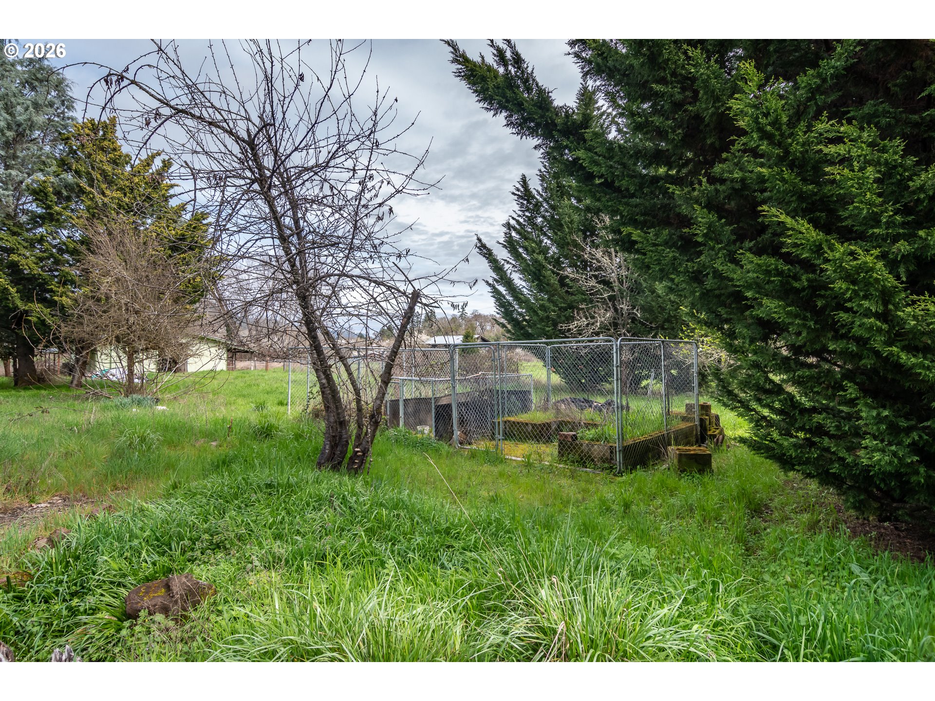 3161 Glenbrook Loop Road Riddle, OR 97469 - Photo 33 of 48 Pump House